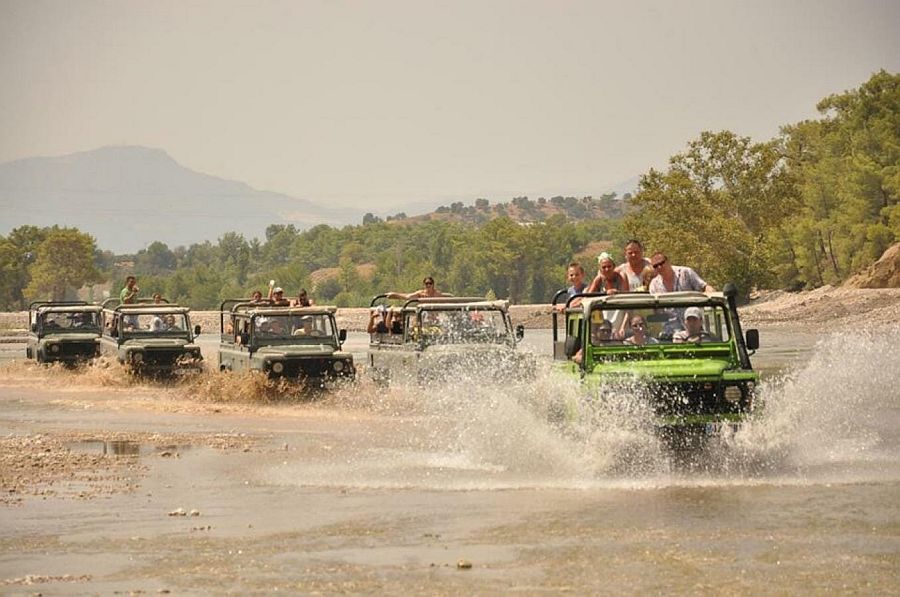 Off-Road Jeep Safari with Lunch from Bodrum