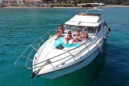 Private Chayka Yacht to the Scenic Bays of Kemer