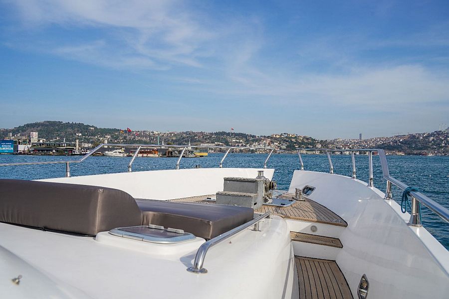 Private Bosphorus Cruise on Luxury Motor Yacht up to 20 Person