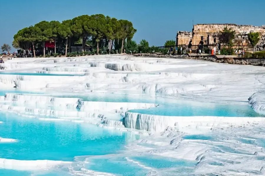 Pamukkale and Hierapolis Full Day Tour with Lunch